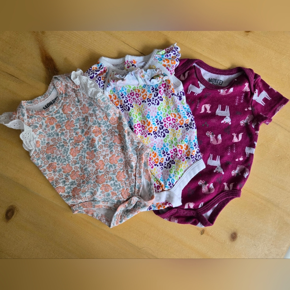 Monkey Bars & Garanimals Baby Bodysuit Bundle 0–3M Floral Animal